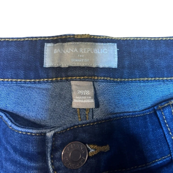 Banana Republic Skinny Fit Dark Wash Jeans Size 8 - Picture 3 of 9
